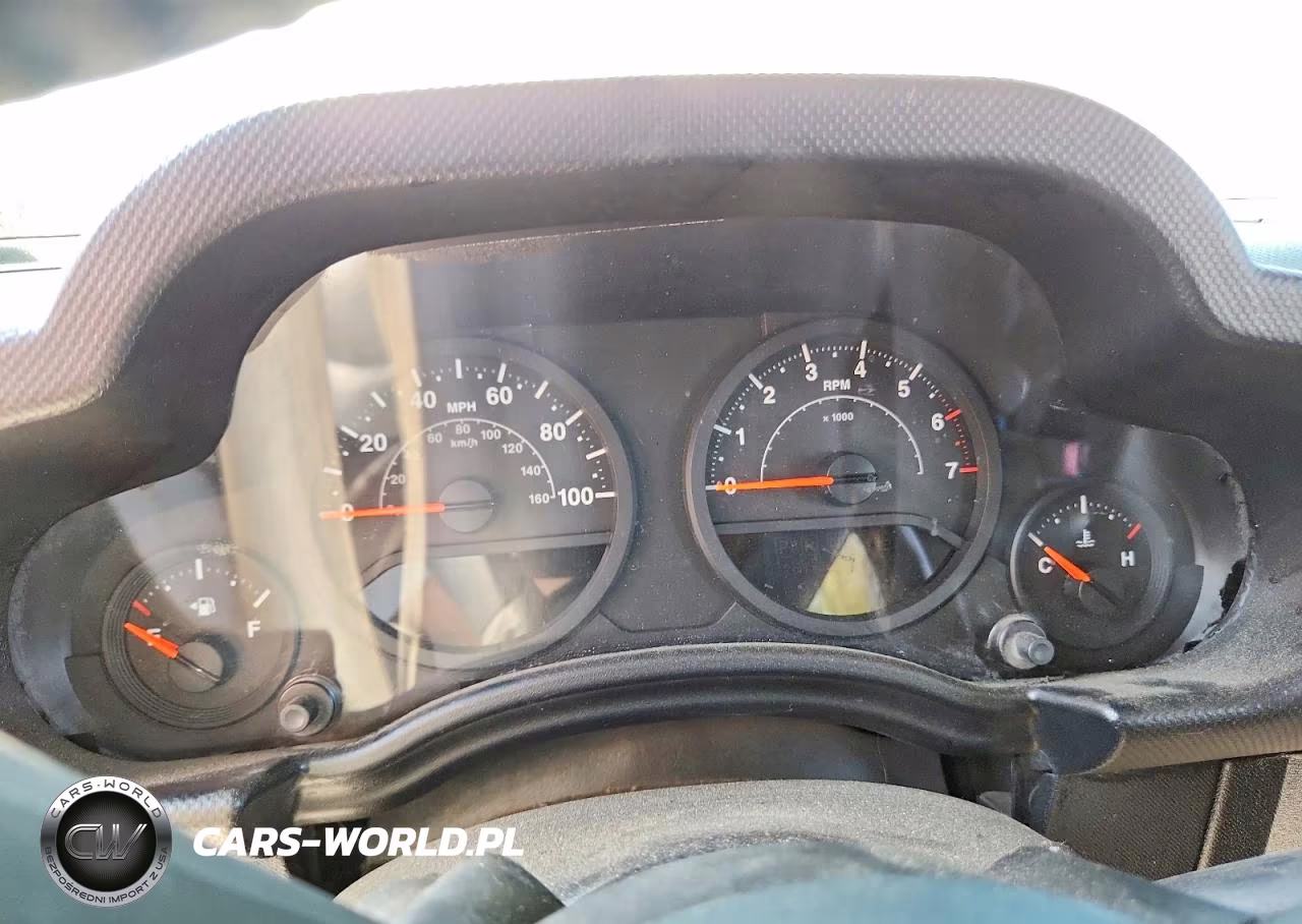 2007 Jeep Wrangler X VIN:1J4GA39167L161948 - 9