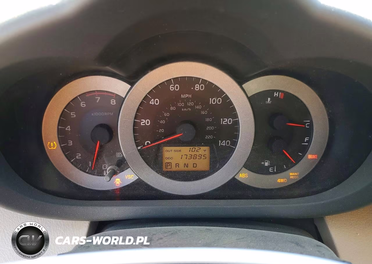 2007 Toyota Rav4 Limited VIN:JTMBD31V475073863 - 9
