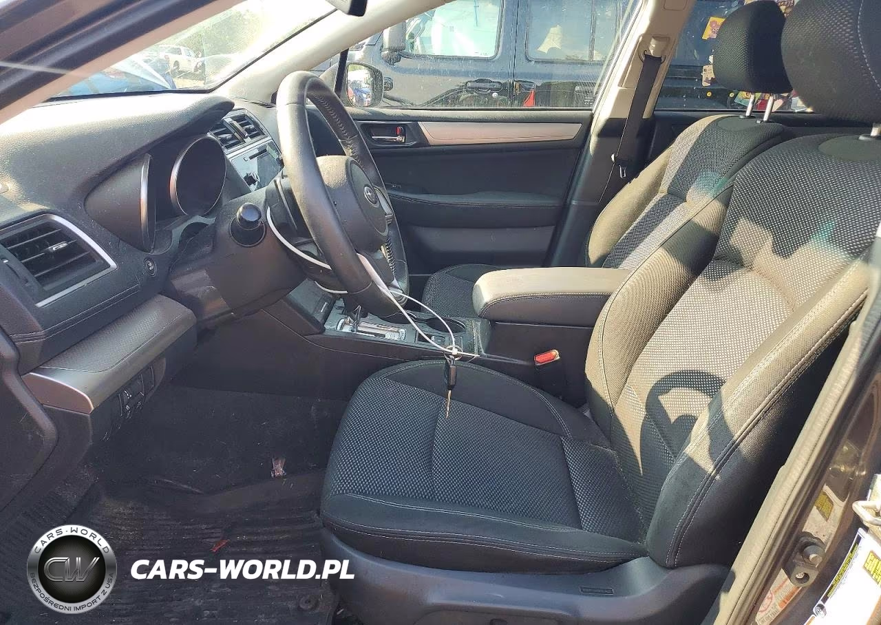 2019 Subaru Outback 2.5I Premium VIN:4S4BSAFC6K3272110 - 7