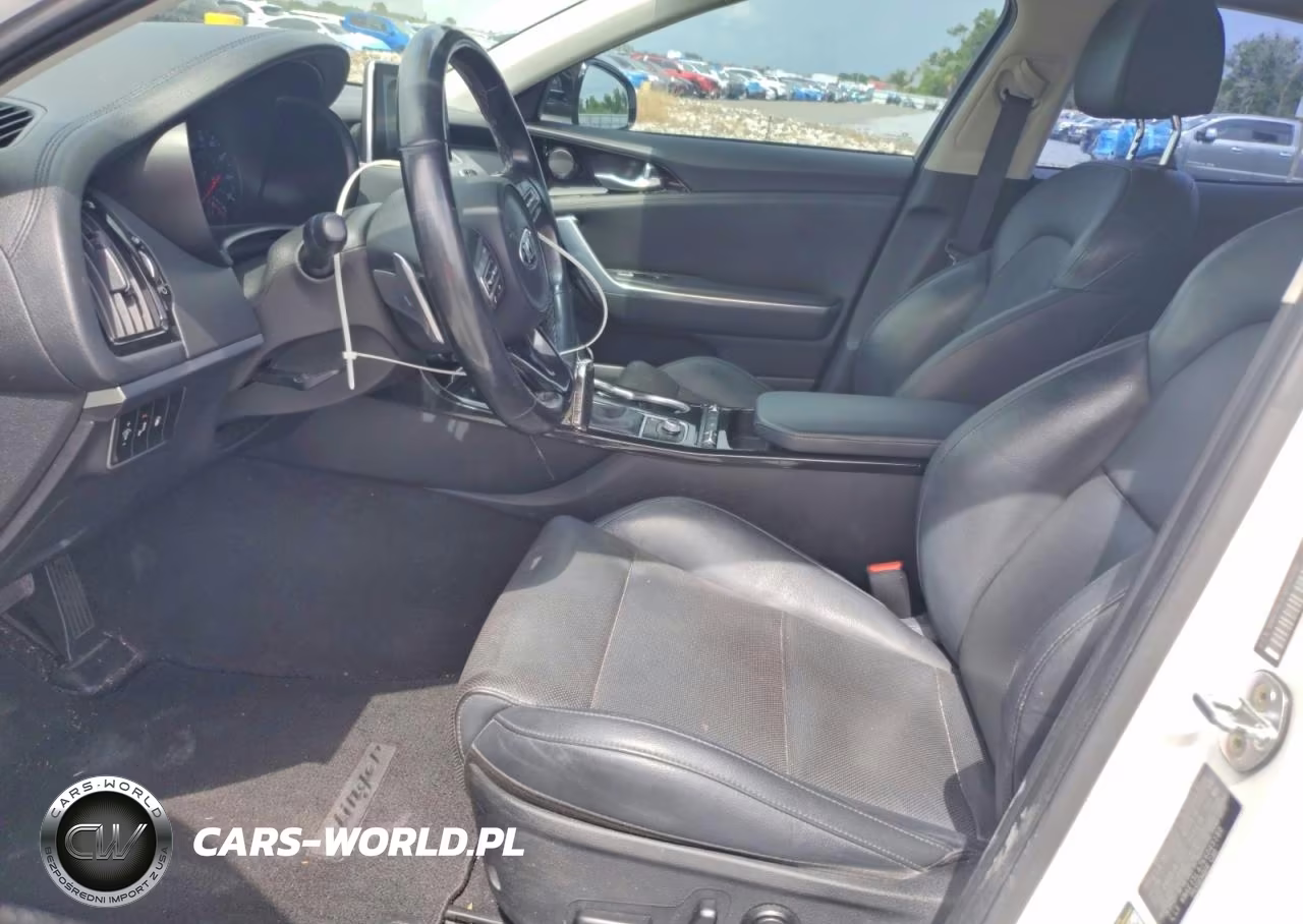2019 Kia Stinger Base VIN:KNAE15LA7K6045180 - 7