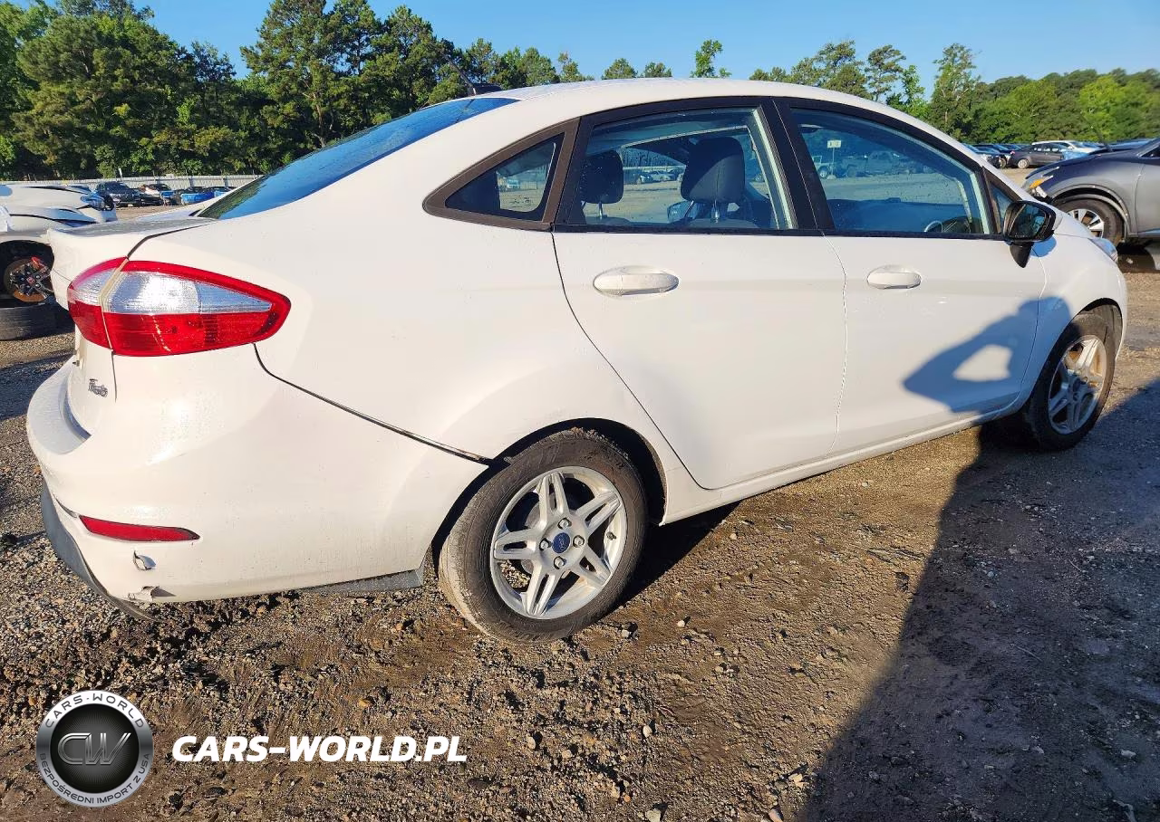 2018 Ford Fiesta Se VIN:3FADP4BJXJM103862 - 3