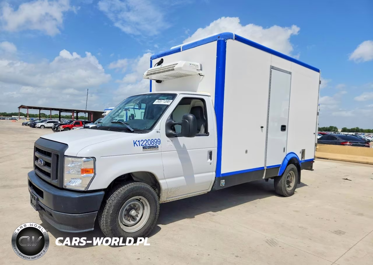 2023 Ford E350 Refrigerated Box Truck – zdjęcie 1 z 13