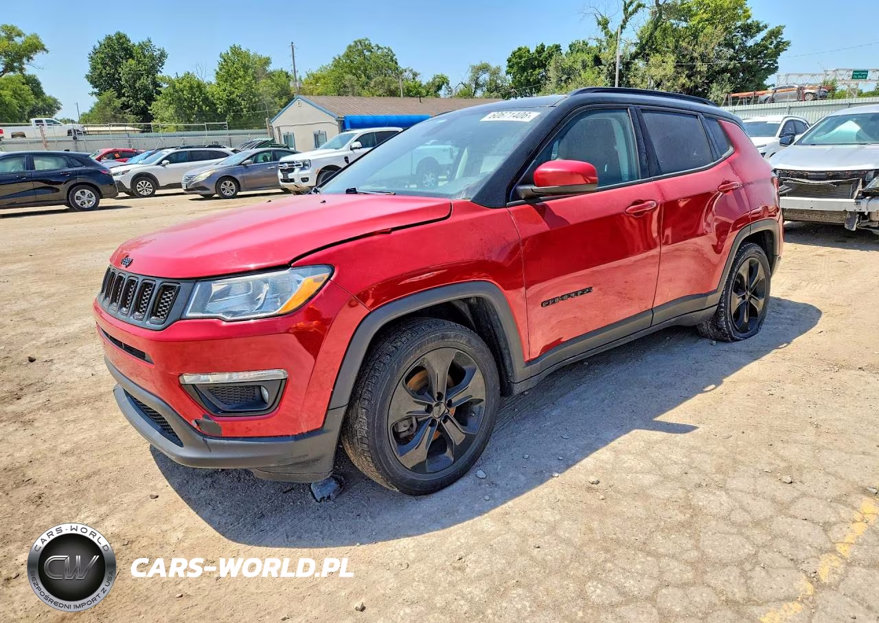 2019 Jeep Compass Latitude – zdjęcie 1 z 12