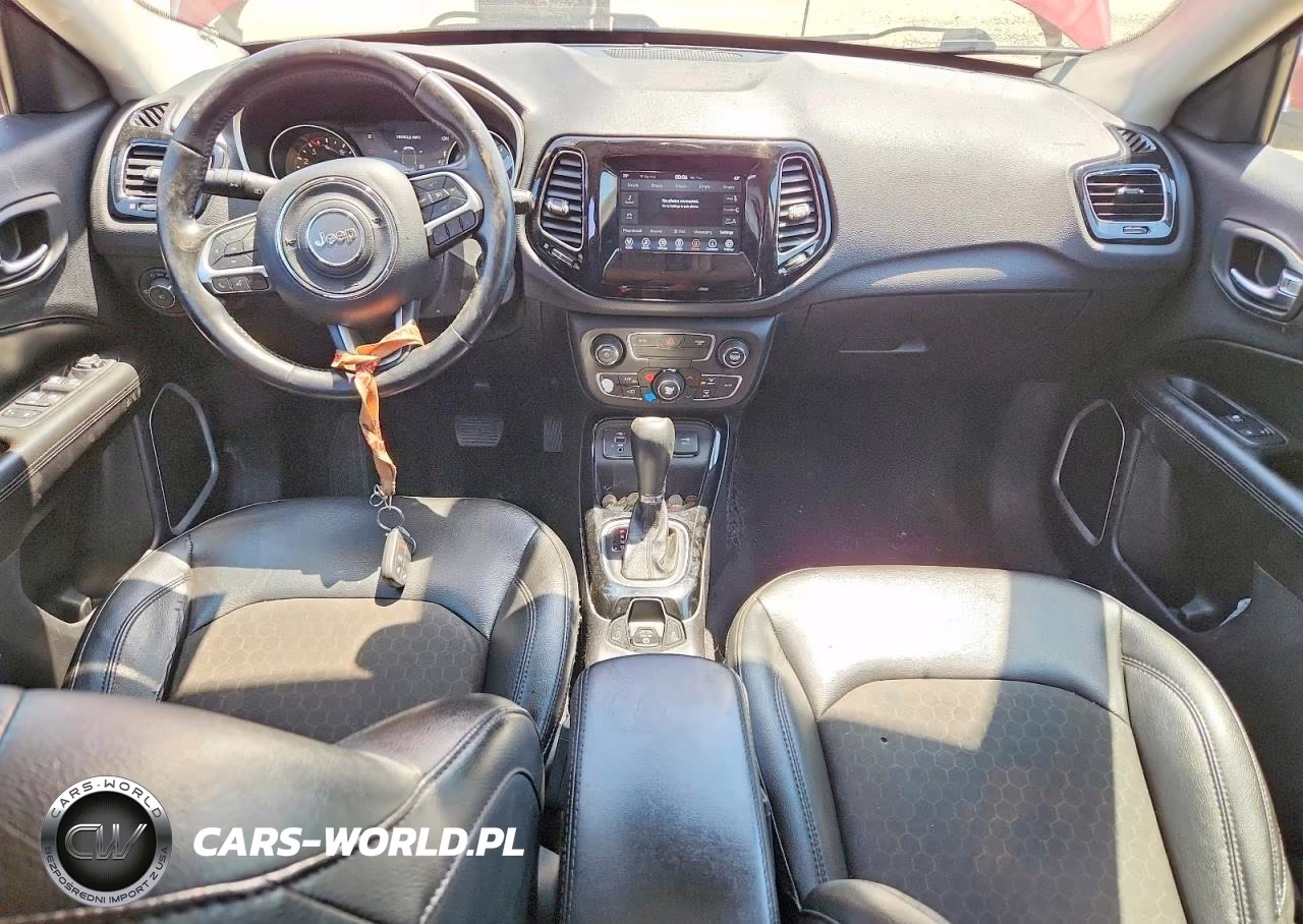 2019 Jeep Compass Latitude VIN:3C4NJCBB5KT833110 - 8