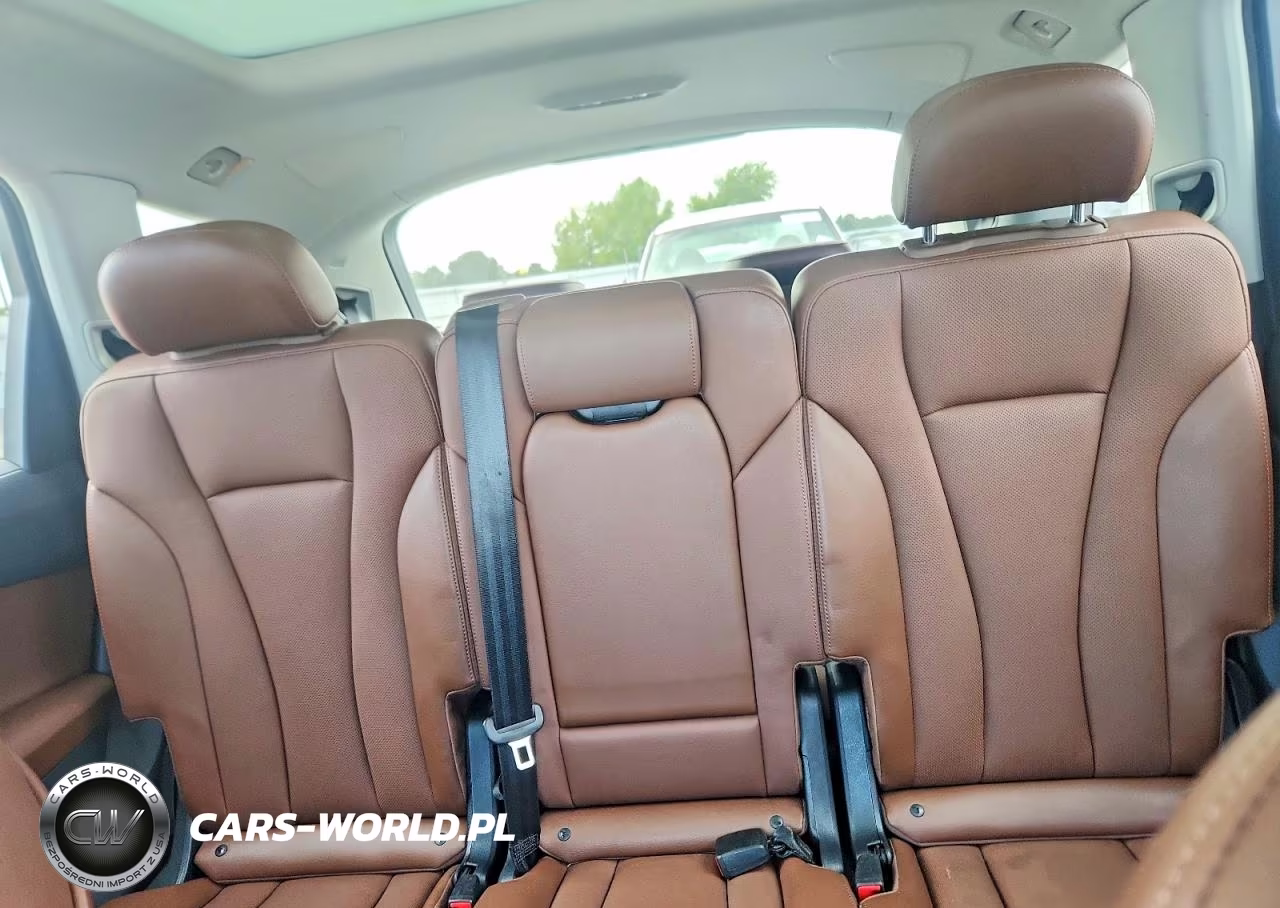 2019 Audi Q7 Prestige VIN:WA1VAAF78KD018880 - 10