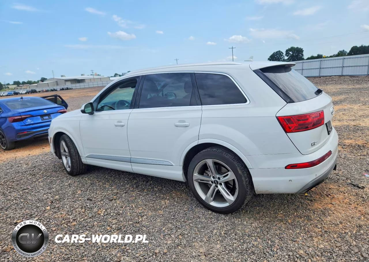 2019 Audi Q7 Prestige VIN:WA1VAAF78KD018880 - 2