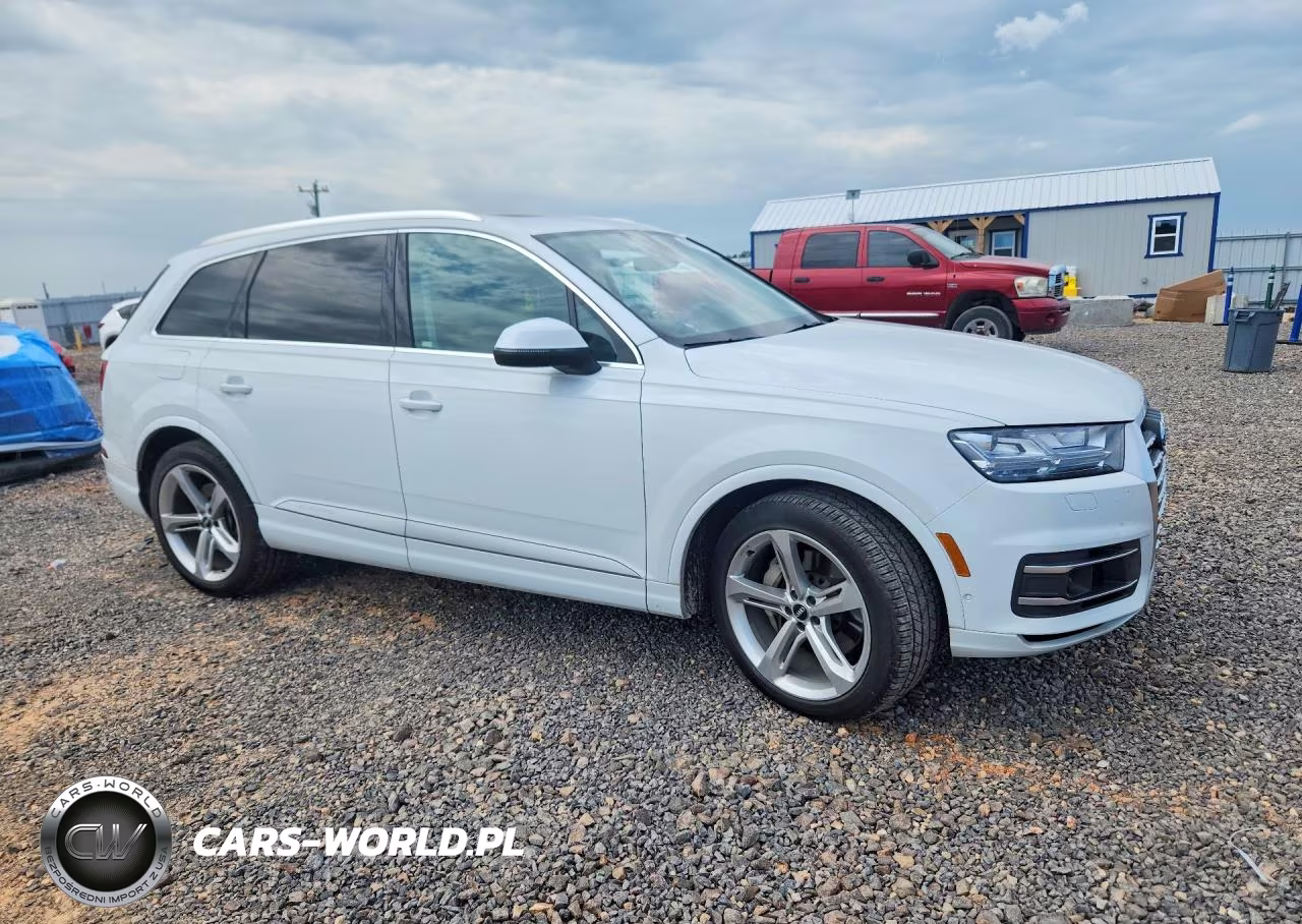2019 Audi Q7 Prestige VIN:WA1VAAF78KD018880 - 4
