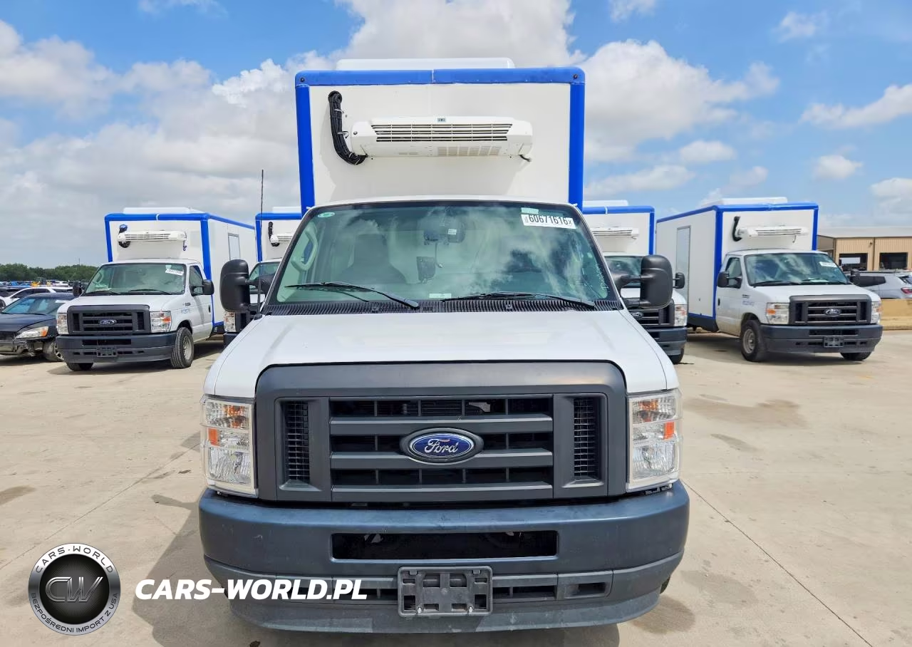 2023 Ford E350 Refrigerated Box Truck VIN:1FDWE3FK2PDD14821 - 5