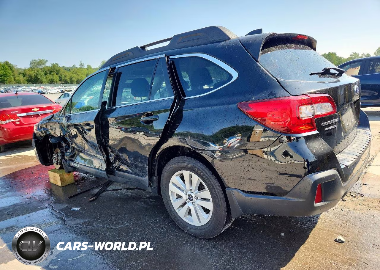 2019 Subaru Outback 2.5I Premium VIN:4S4BSAHC3K3264723 - 2