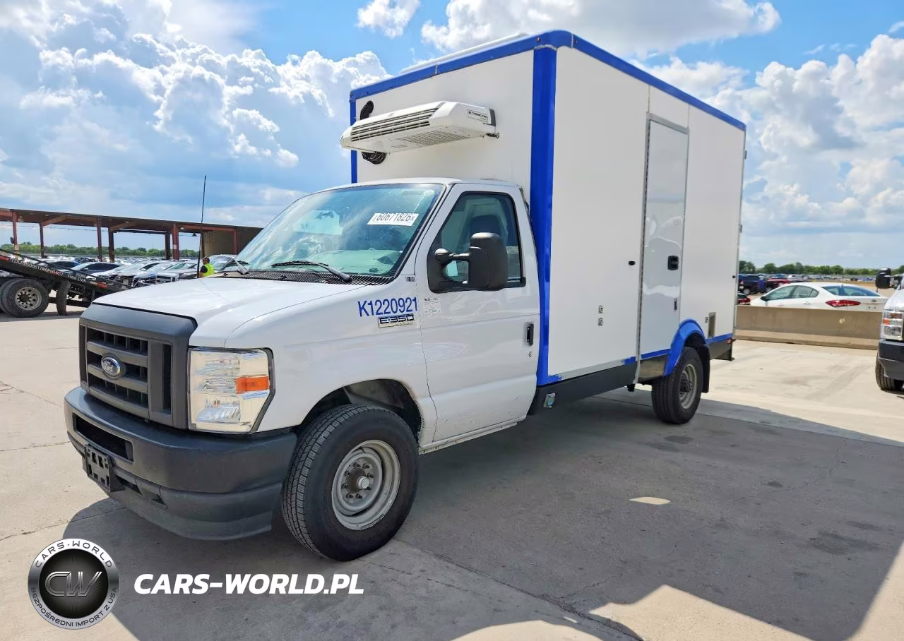 2023 Ford E350 Refrigerated Box Truck – zdjęcie 1 z 13