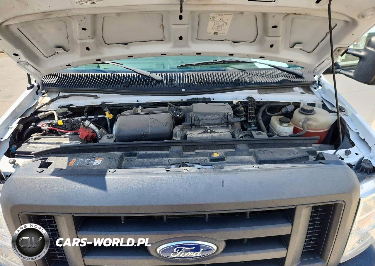 2023 Ford E350 Refrigerated Box Truck VIN:1FDWE3FKXPDD00813 - 12