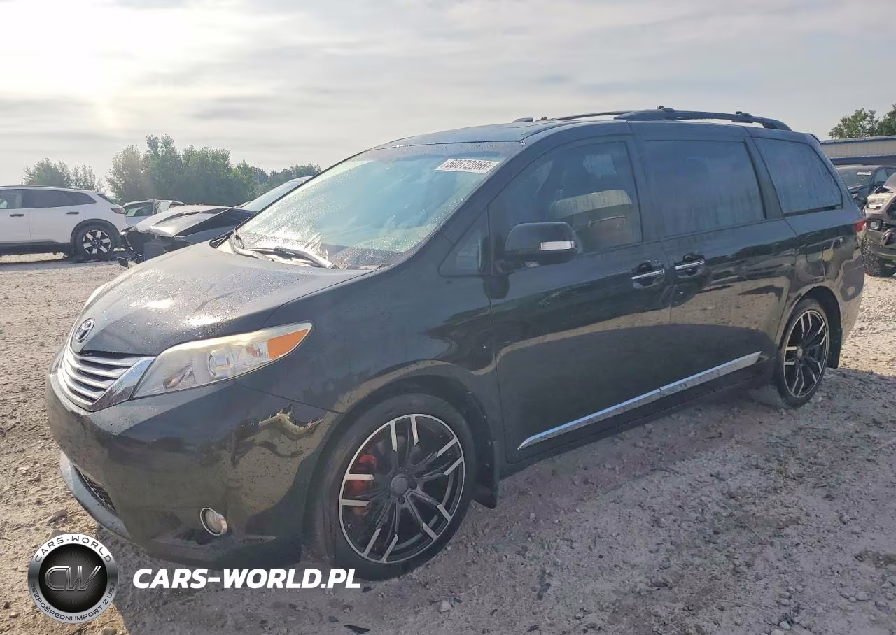 2013 Toyota Sienna Limited 7-Passenger