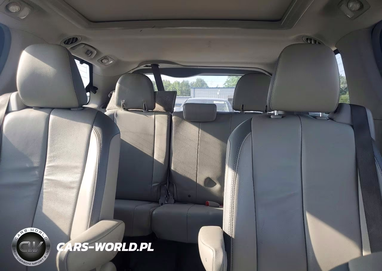 2013 Toyota Sienna Limited 7-Passenger VIN:5TDDK3DC3DS061119 - 10