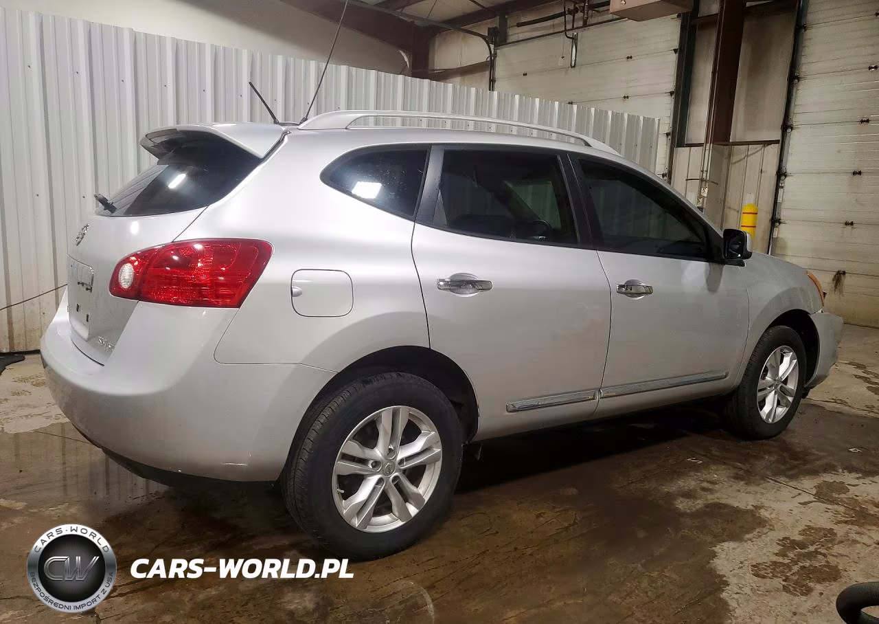 2013 Nissan Rogue S VIN:JN8AS5MV2DW658962 - 3