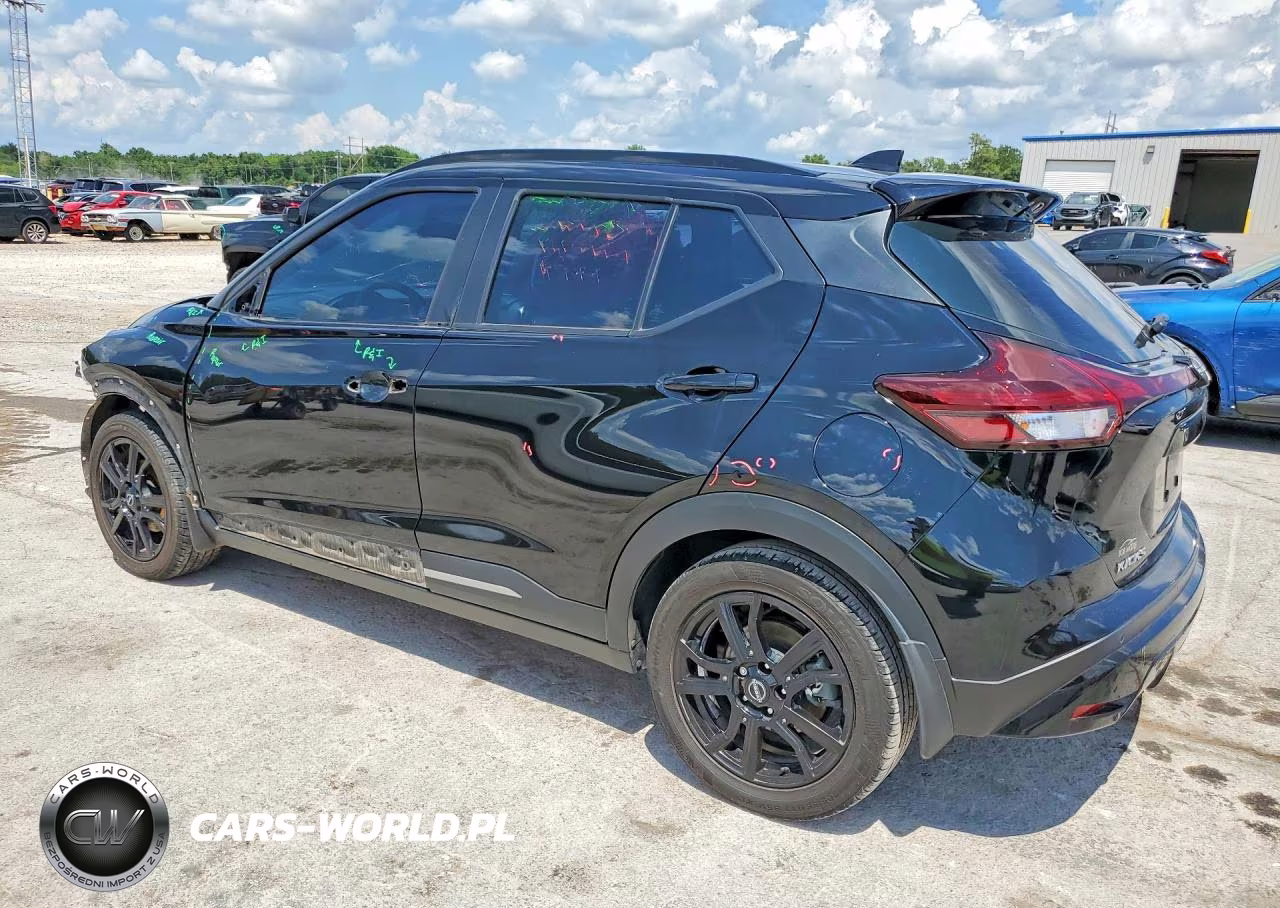 2023 Nissan Kicks Sr VIN:3N1CP5DV0PL472825 - 2