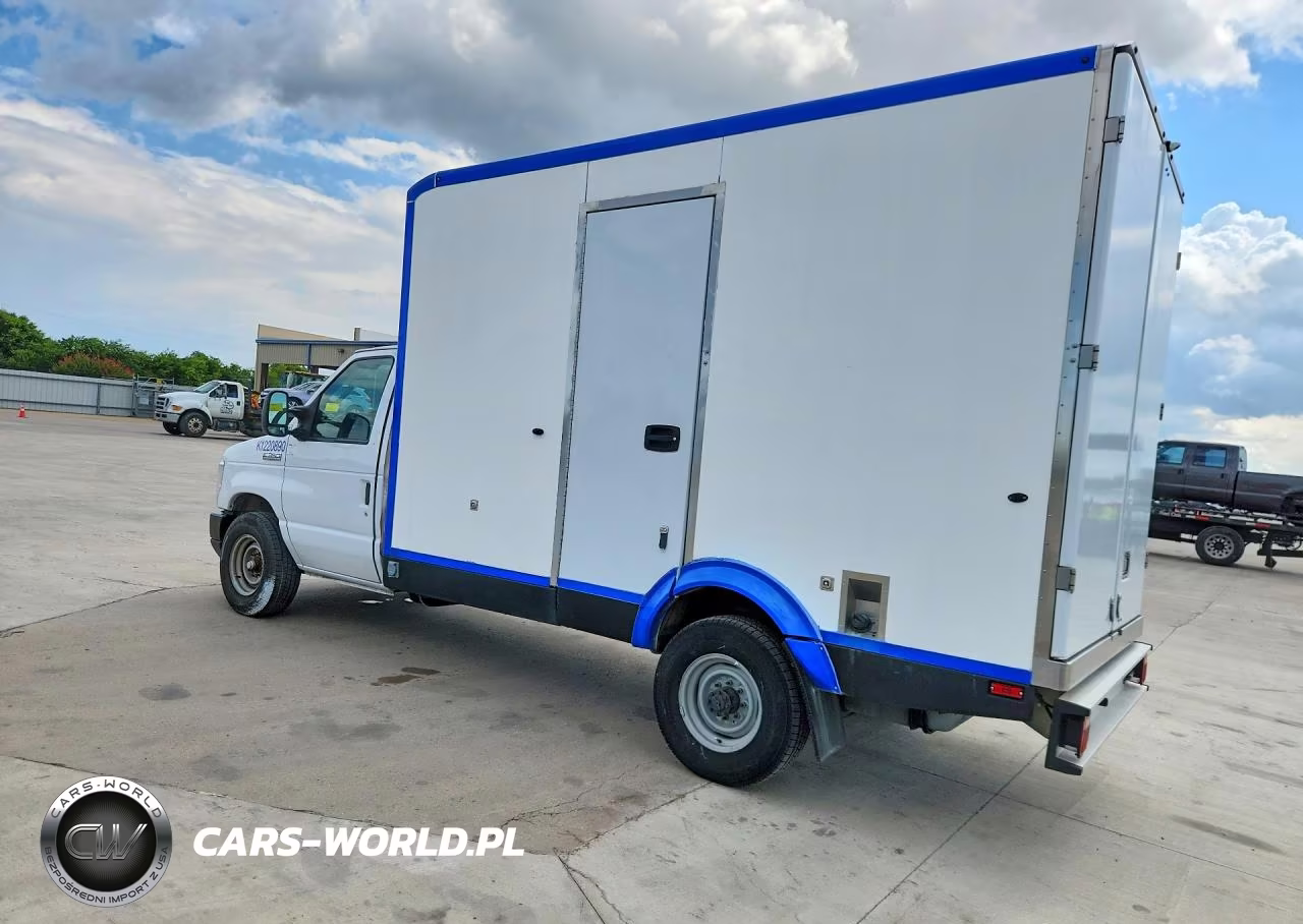 2023 Ford E350 Refrigerated Box Truck VIN:1FDWE3FKXPDD14789 - 2