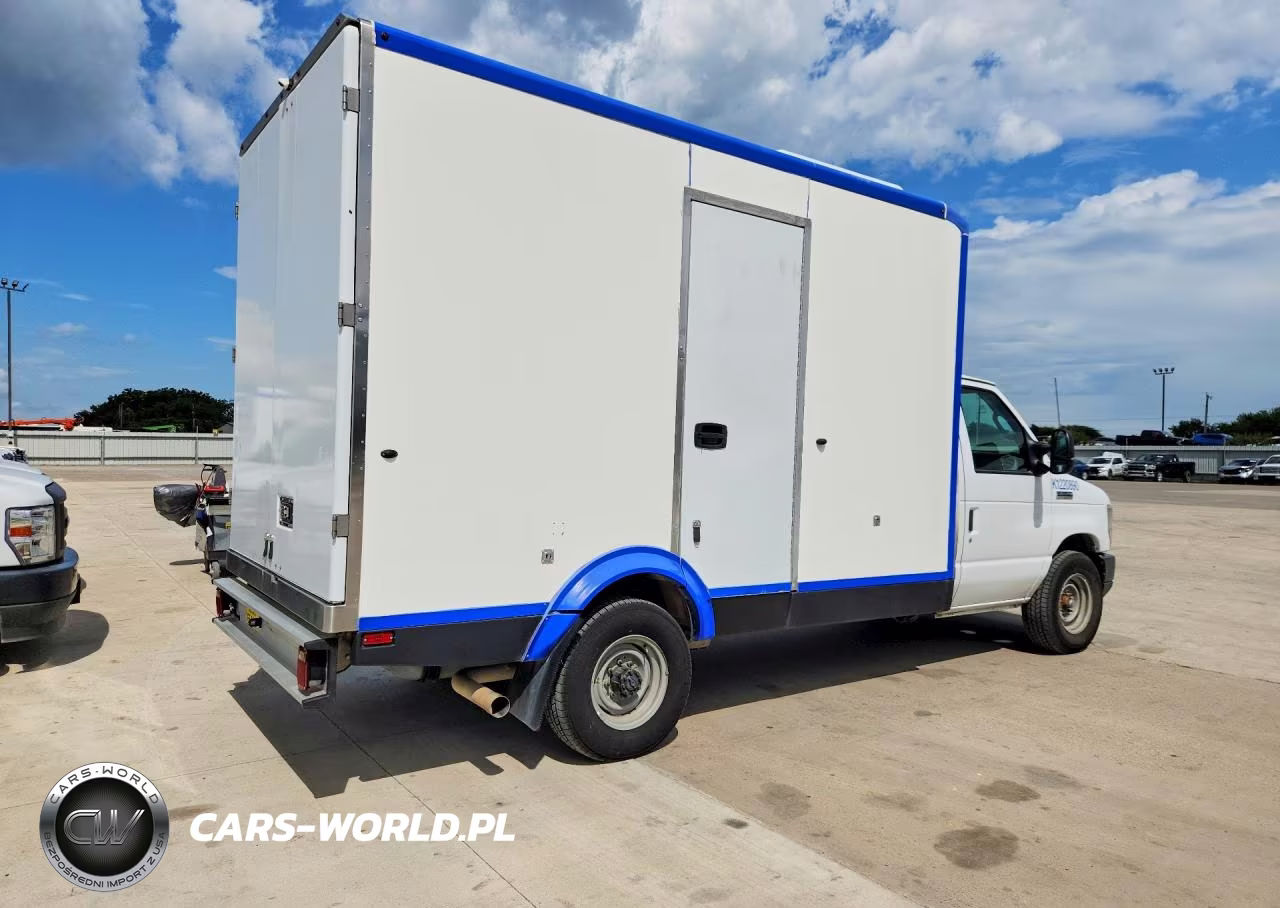 2023 Ford E350 Refrigerated Box Truck VIN:1FDWE3FKXPDD14789 - 3