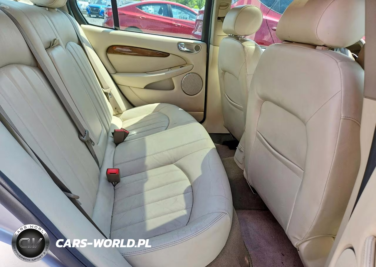 2002 Jaguar X-Type 2.5 VIN:SAJEA51D12XC07187 - 10
