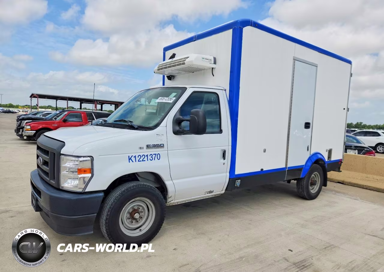 2023 Ford E350 Refrigerated Box Truck – zdjęcie 1 z 13