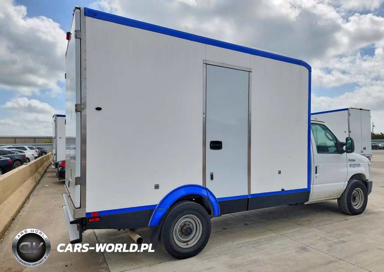 2023 Ford E350 Refrigerated Box Truck VIN:1FDWE3FK5PDD26493 - 3