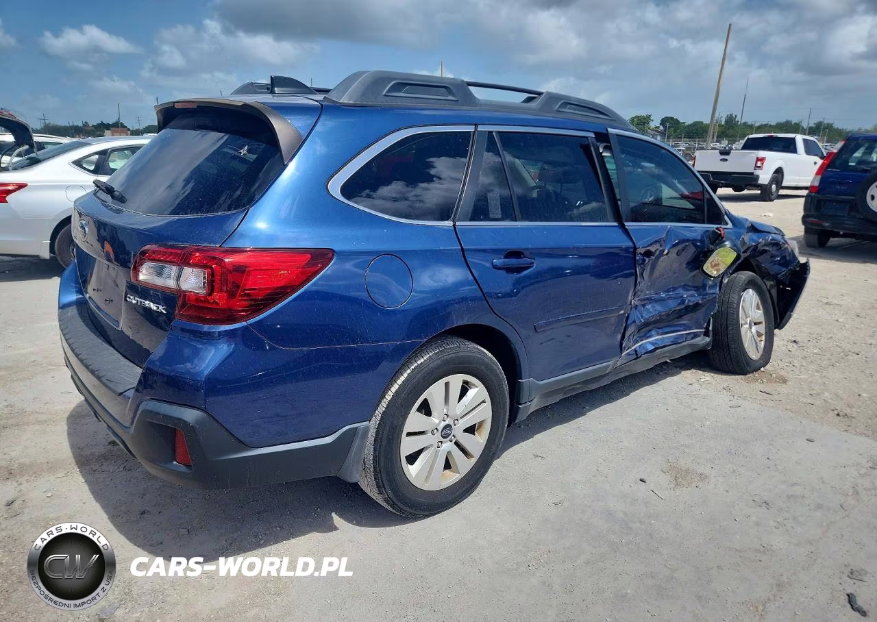 2019 Subaru Outback 2.5I Premium VIN:4S4BSAFC7K3396662 - 3