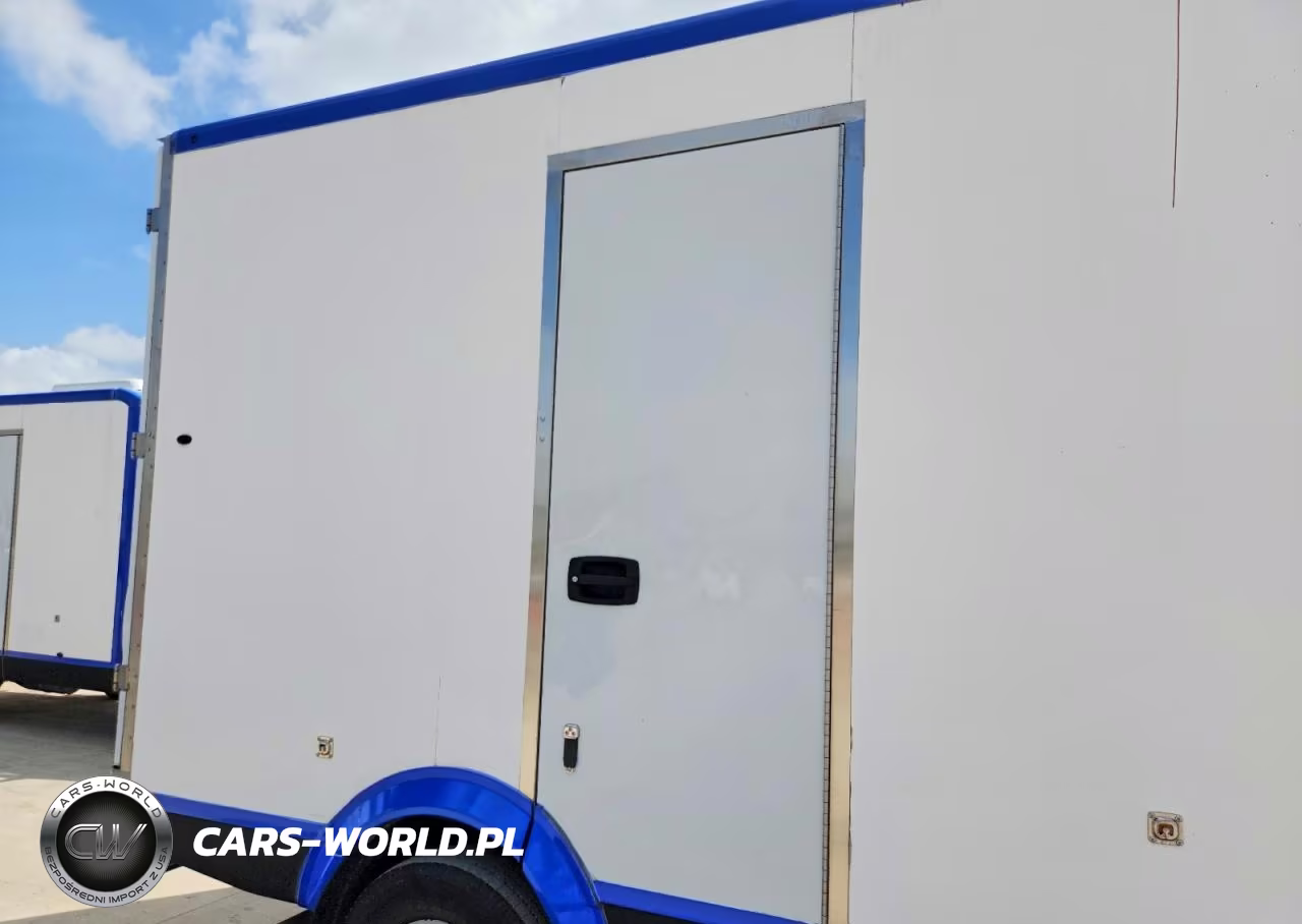 2023 Ford E350 Refrigerated Box Truck VIN:1FDWE3FK6PDD32111 - 11