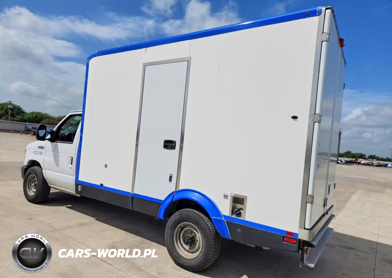 2023 Ford E350 Refrigerated Box Truck VIN:1FDWE3FK6PDD32111 - 2