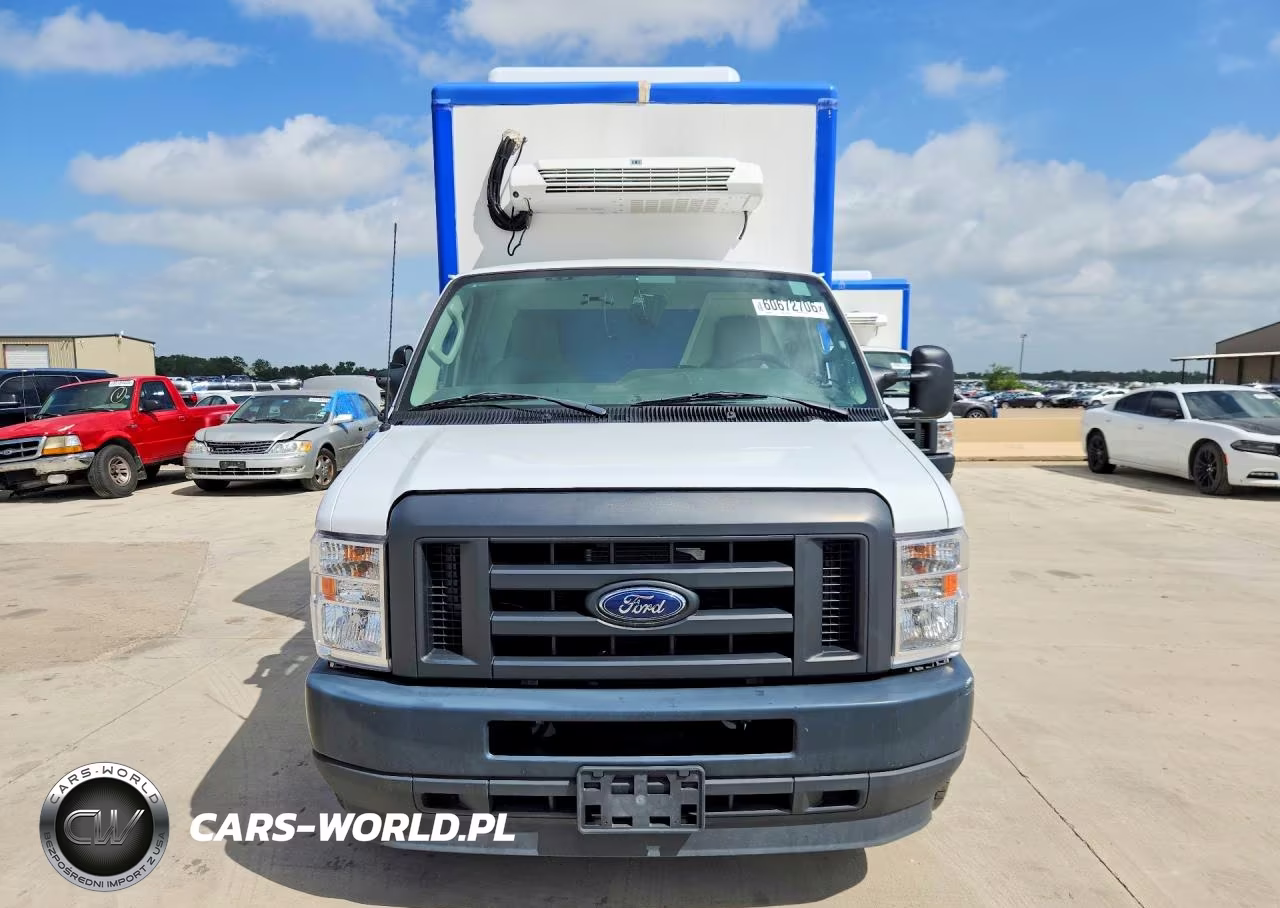 2023 Ford E350 Refrigerated Box Truck VIN:1FDWE3FK6PDD32111 - 5