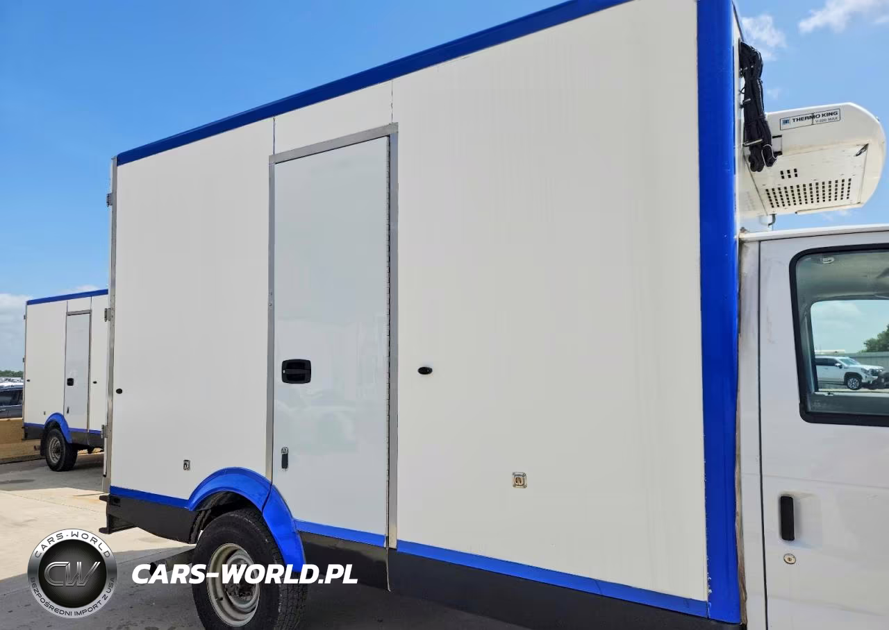 2023 Ford E350 Refrigerated Box Truck VIN:1FDWE3FK4PDD00838 - 11