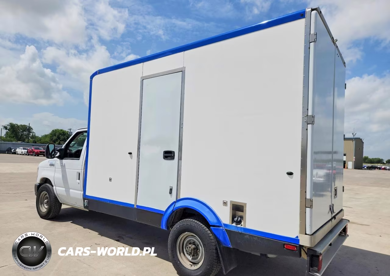 2023 Ford E350 Refrigerated Box Truck VIN:1FDWE3FK4PDD00838 - 2