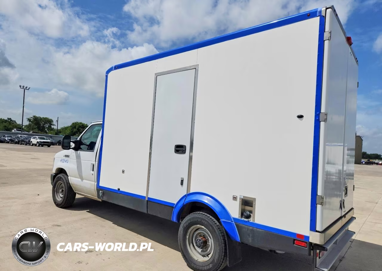 2023 Ford Econoline E350 Super Duty Cutaway Van VIN:1FDWE3FK6PDD32108 - 2