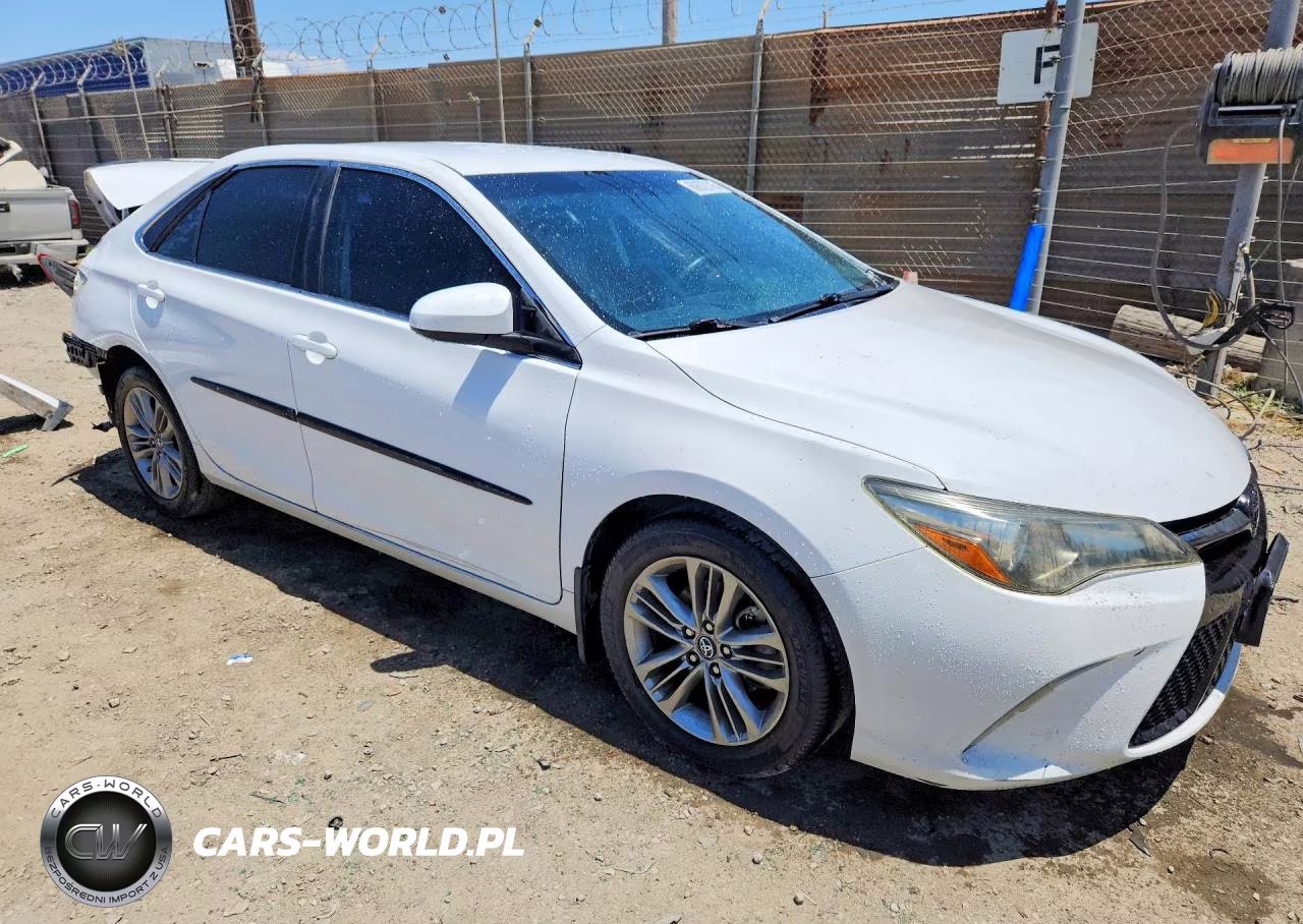 2016 Toyota Camry Se VIN:4T1BF1FK2GU237951 - 4
