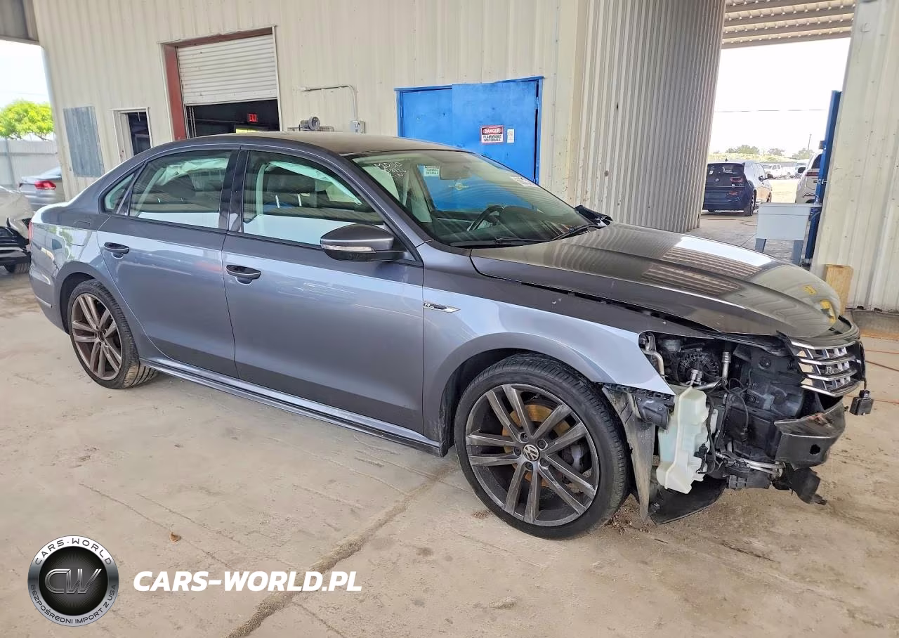 2018 Volkswagen Passat S VIN:1VWAA7A39JC027245 - 4