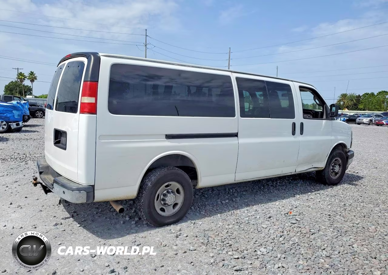 2017 Chevrolet Express G3500 Lt VIN:1GAZGPFF4H1132961 - 3