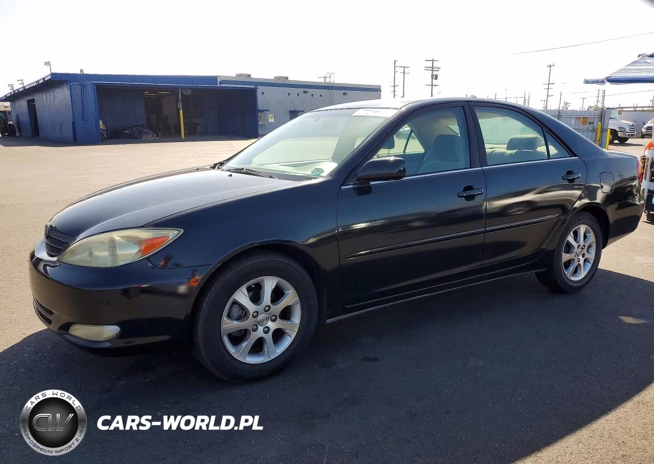 2004 Toyota Camry Le