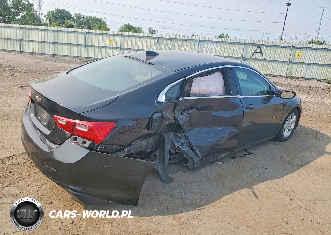 2019 Chevrolet Malibu Ls VIN:1G1ZB5ST4KF127350 - 3