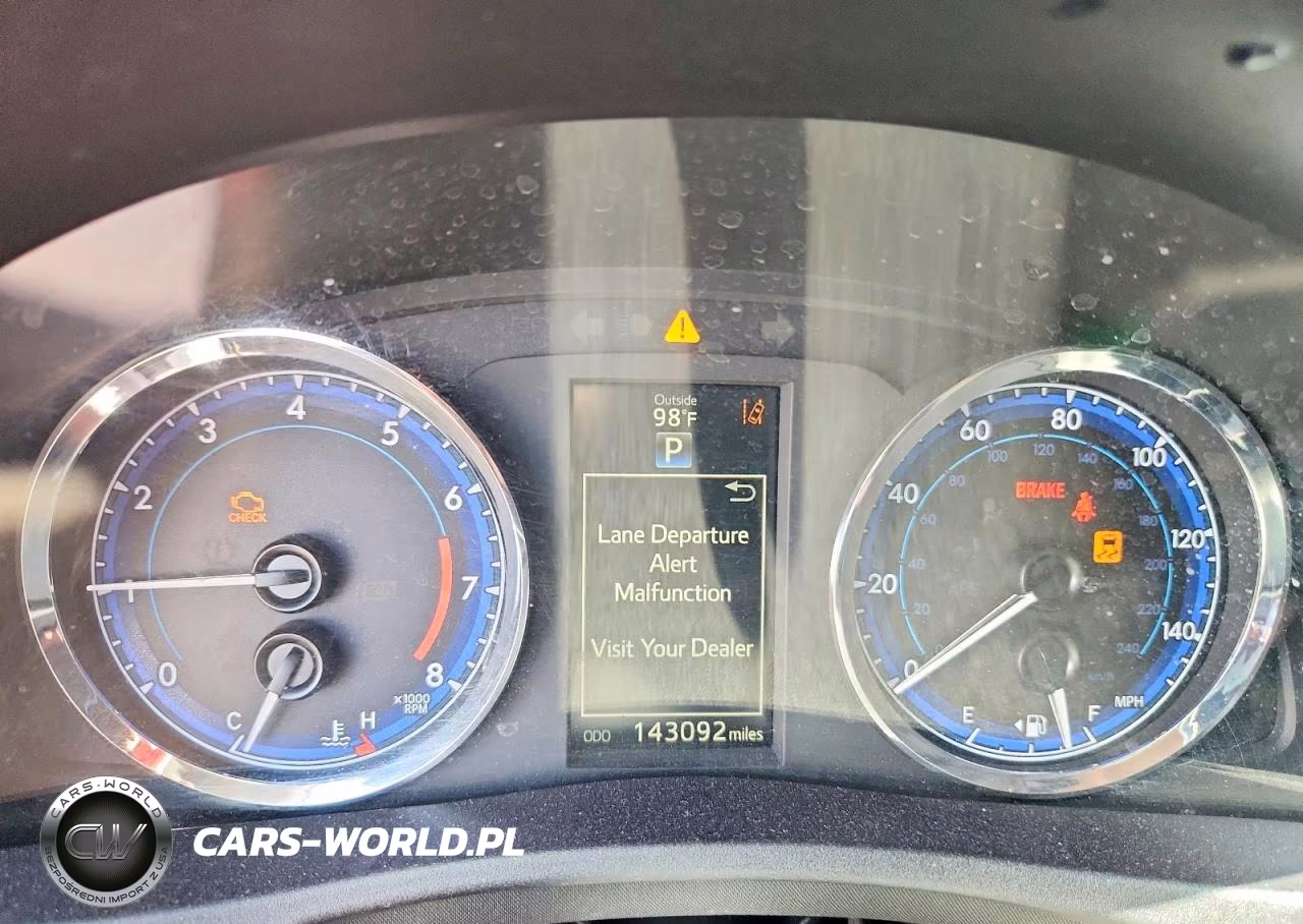 2017 Toyota Corolla Se VIN:2T1BURHE3HC920840 - 9
