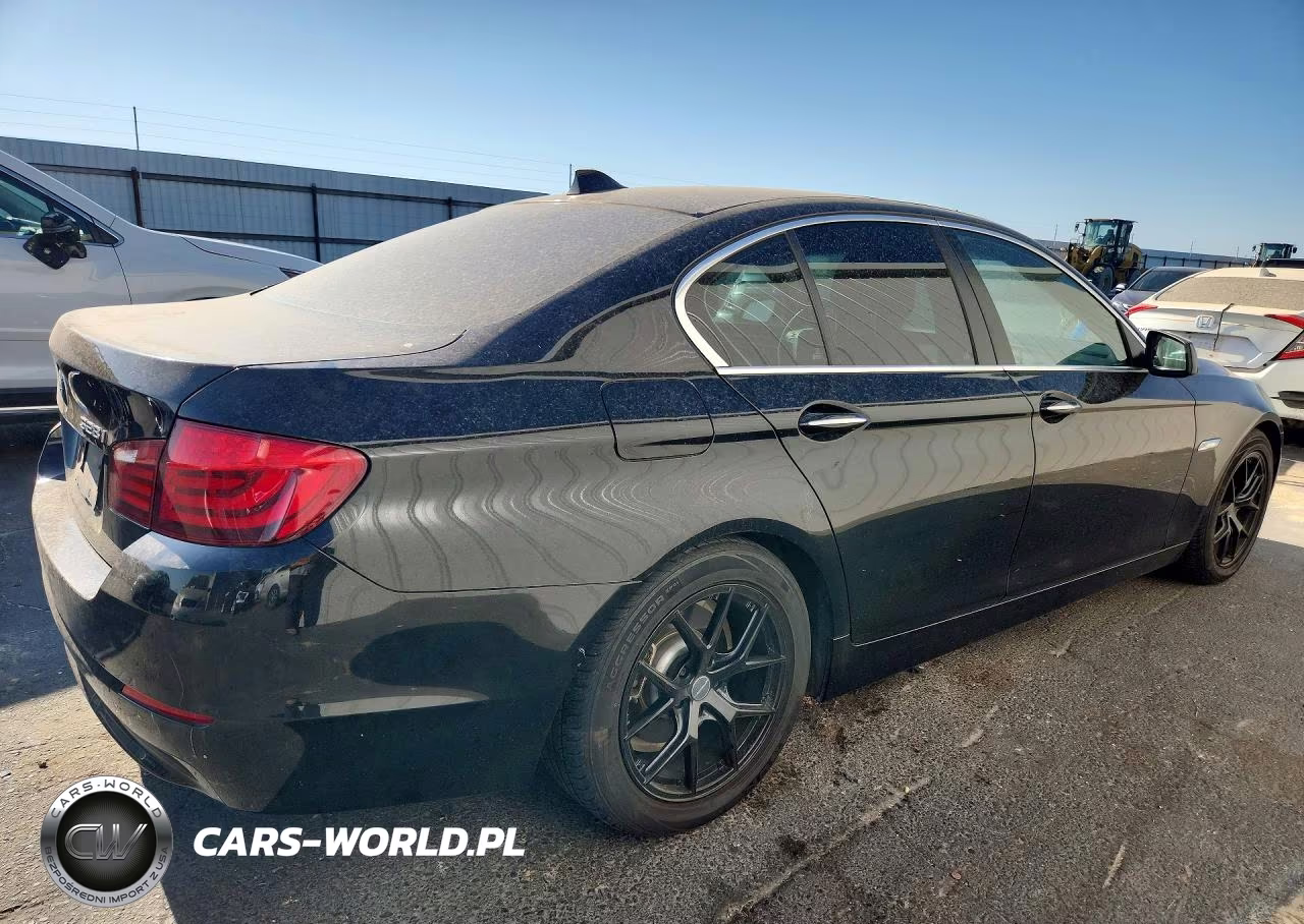 2013 BMW 528 I VIN:WBAXG5C58DDY34298 - 3
