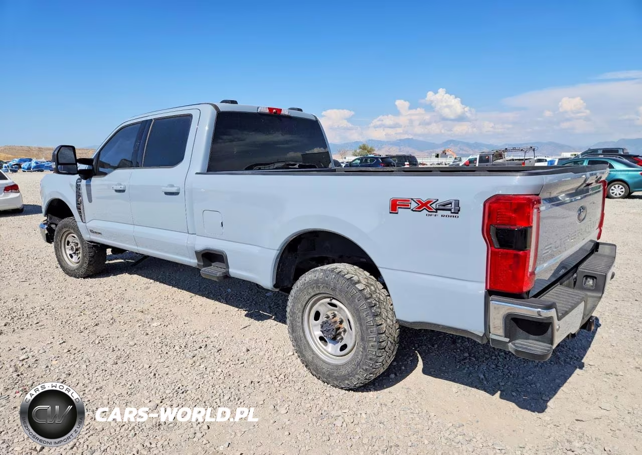 2025 Ford F350 Super Duty VIN:1FT8W3BTXSEC30354 - 2