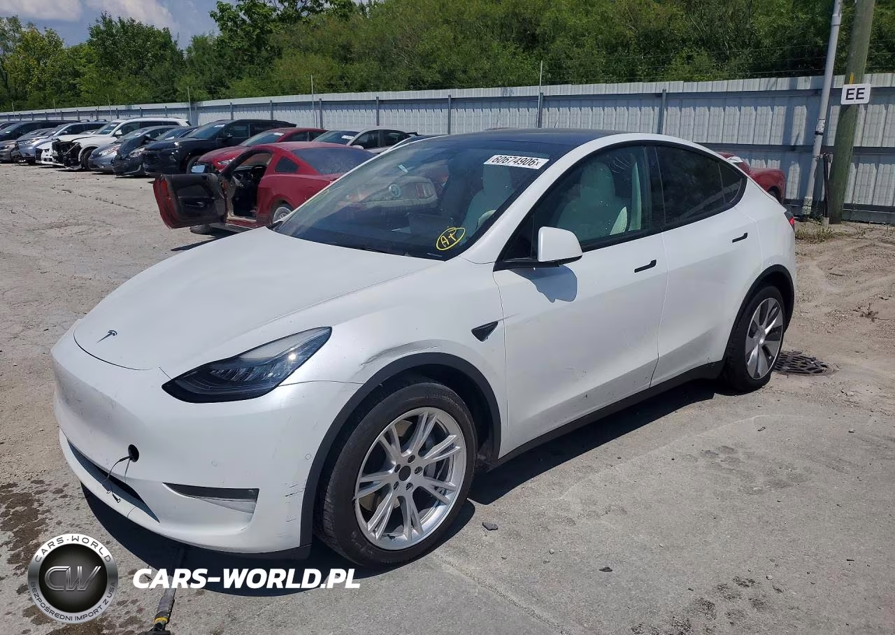 2021 Tesla Model Y – zdjęcie 1 z 12