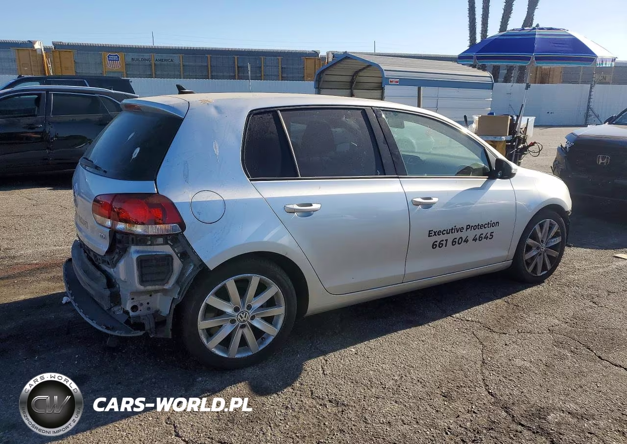 2010 Volkswagen Golf VIN:WVWDM7AJXAW328644 - 3