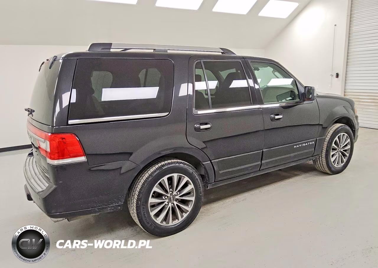 2015 Lincoln Navigator VIN:5LMJJ2HT2FEJ05994 - 3