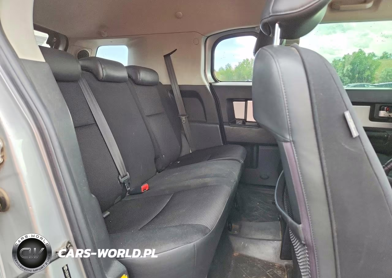 2007 Toyota Fj Cruiser Base VIN:JTEBU11F170078654 - 11