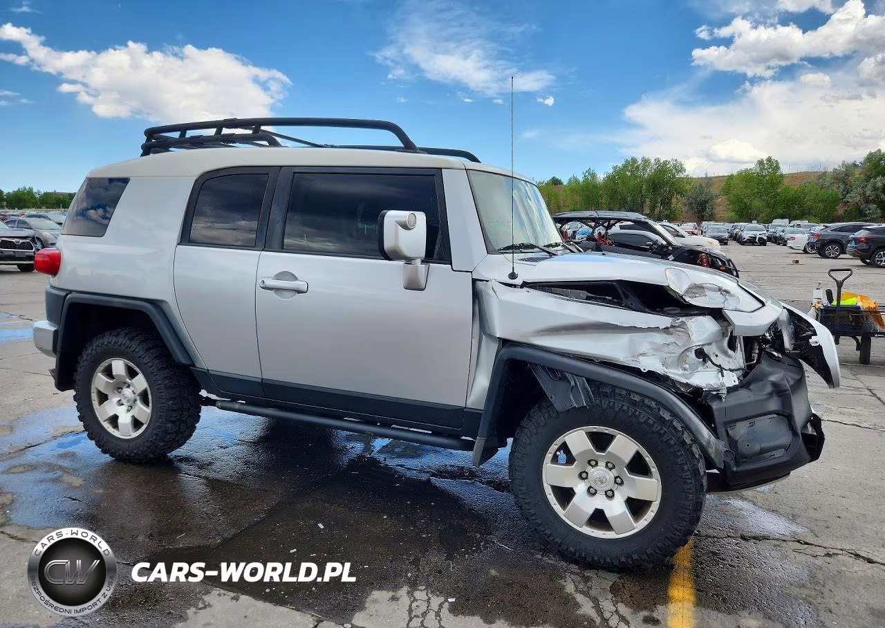 2007 Toyota Fj Cruiser Base VIN:JTEBU11F170078654 - 4