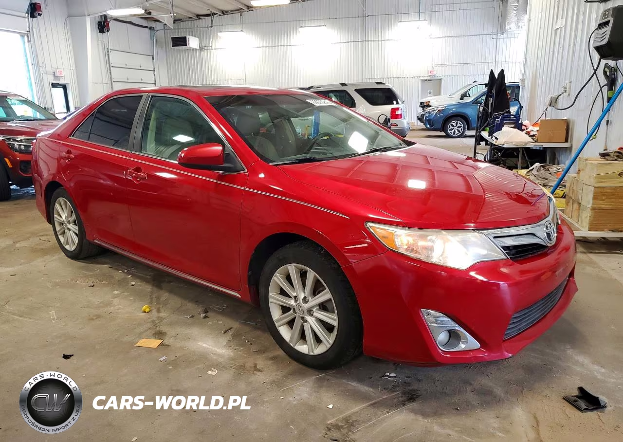 2014 Toyota Camry Xle VIN:4T1BF1FK8EU746598 - 4