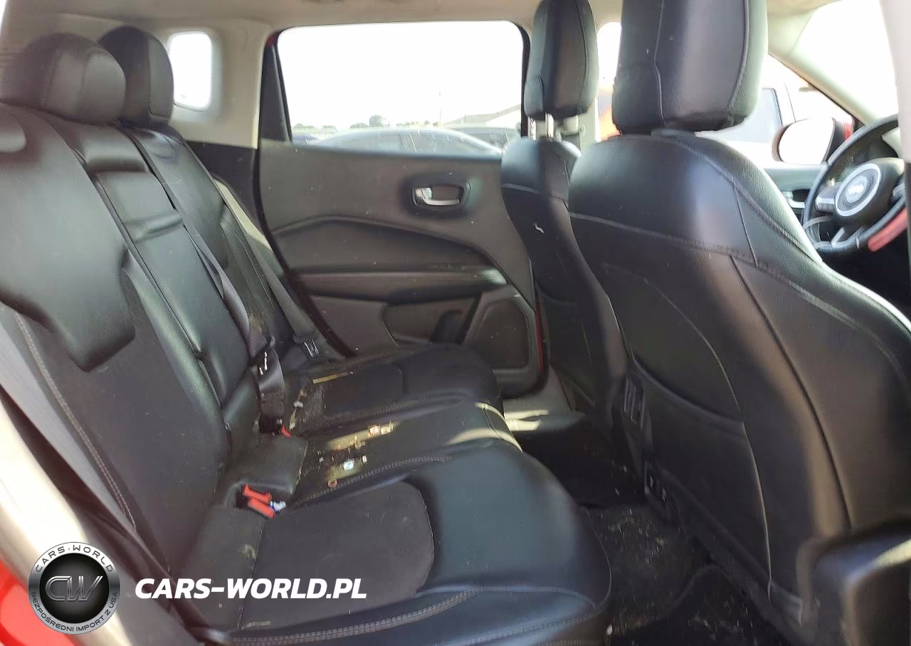 2018 Jeep Compass Latitude VIN:3C4NJDBBXJT115279 - 11