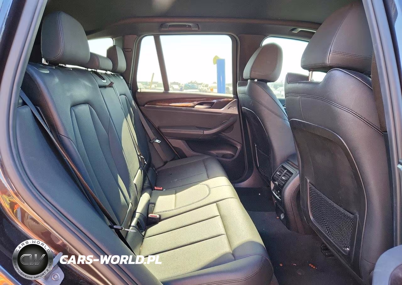 2019 BMW X3 xDrive30I VIN:5UXTR9C51KLP91086 - 11