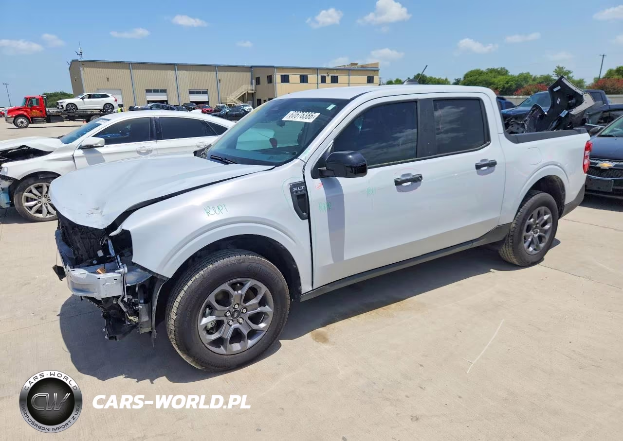 2025 Ford Maverick Xlt VIN:3FTTW8H36SRA94557 - 1