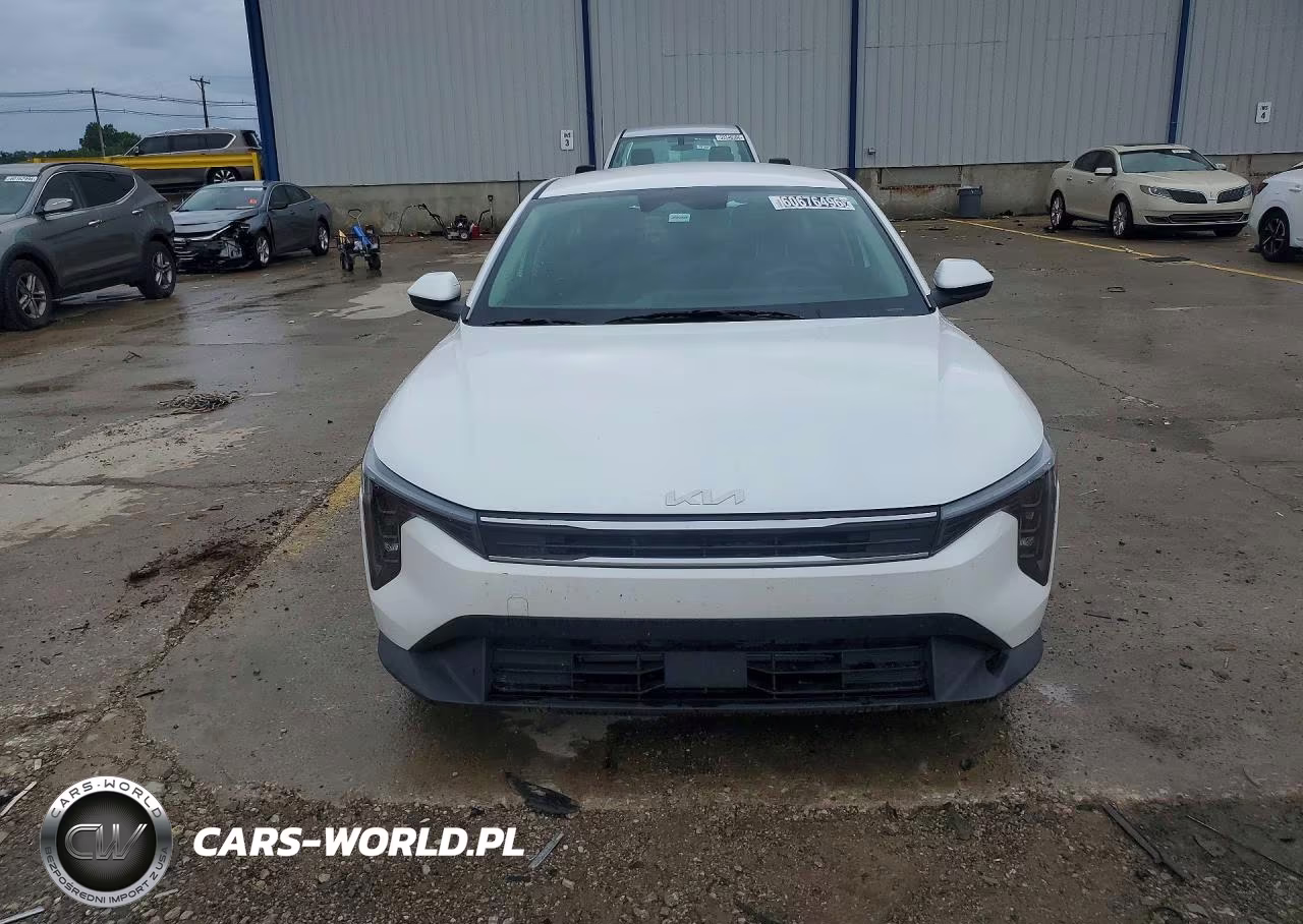 2025 Kia K4 Lxs VIN:3KPFT4DE3SE066468 - 5