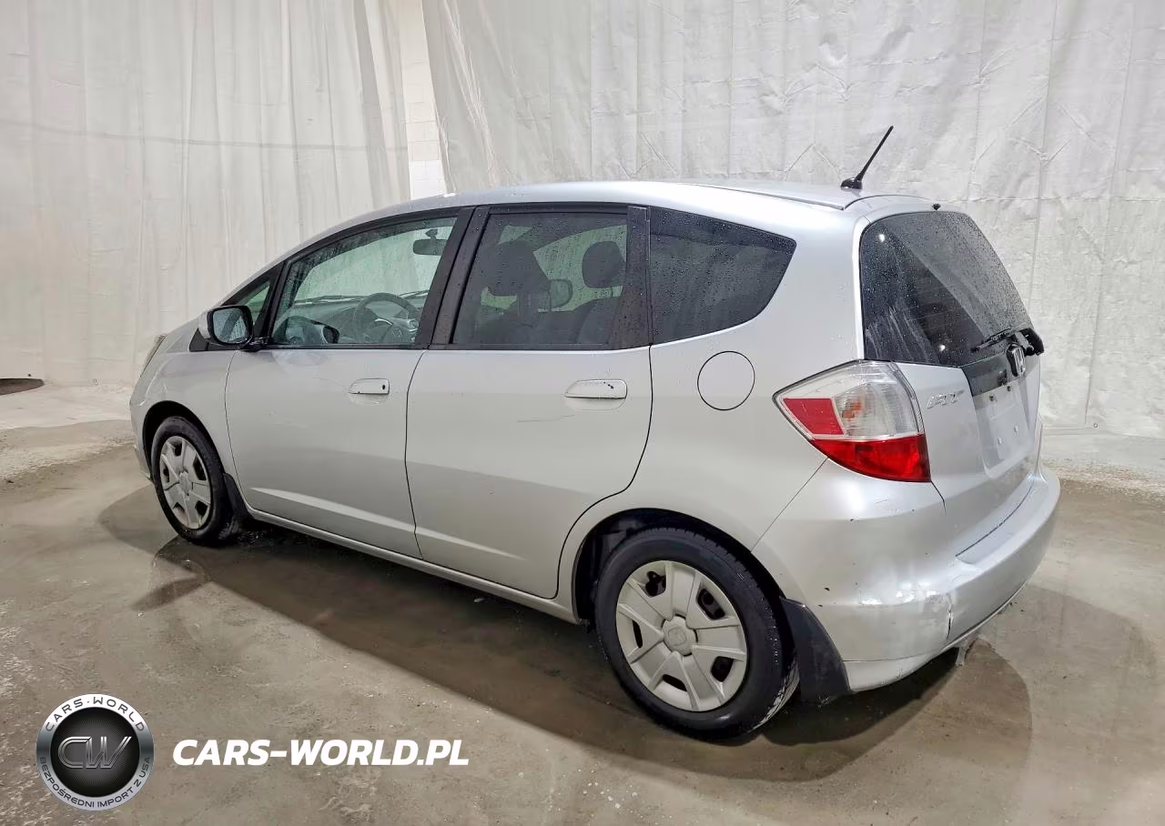 2013 Honda Fit VIN:JHMGE8H34DC007906 - 2